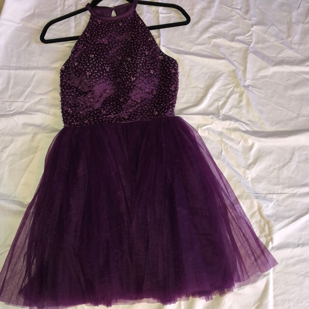 purple dress